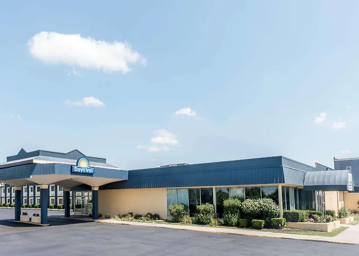 Columbus Grand Hotel & Banquet Center
