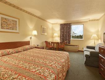 Hotel Grand & Banquet Center
