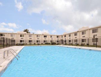 Grand & Banquet Center Hotel