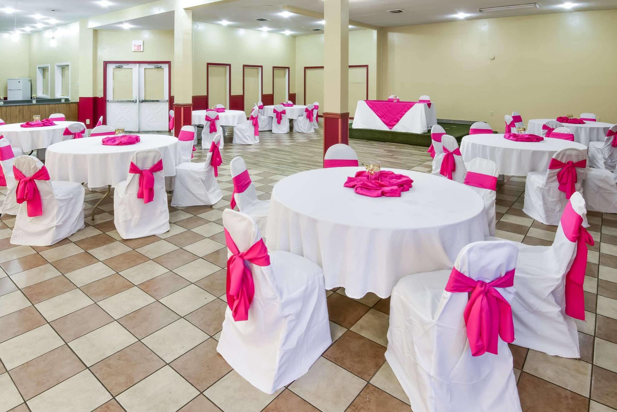 Grand & Banquet Center Hotel