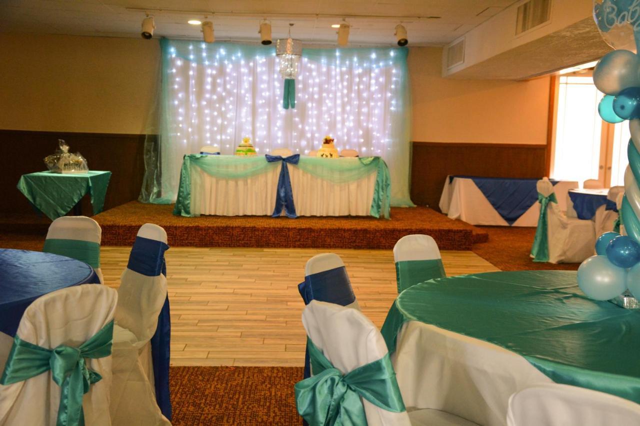Grand & Banquet Center 2* Columbus